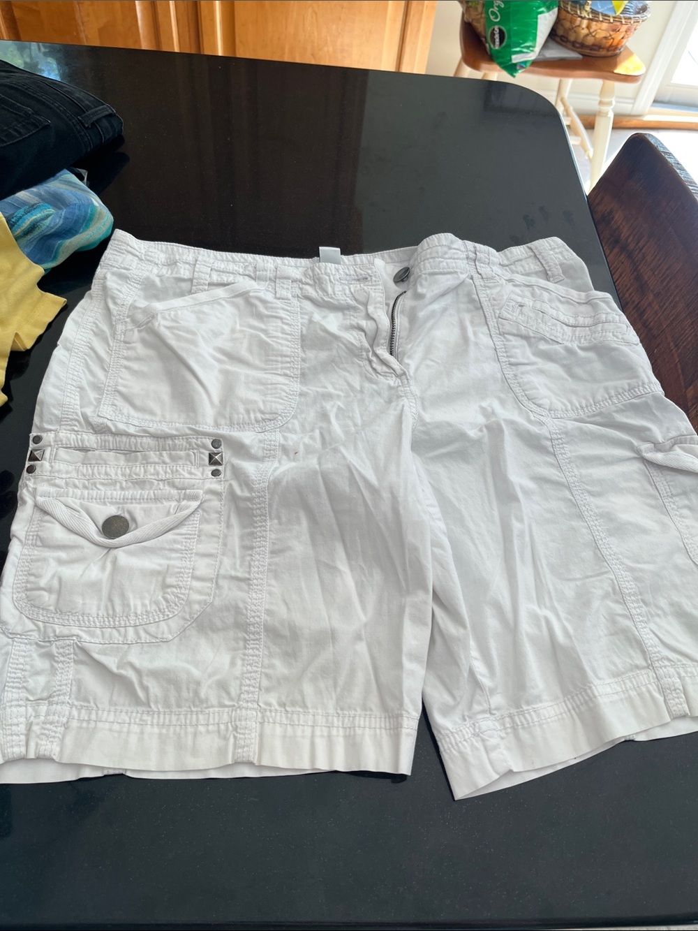 Style & Co. White Women's Cargo Shorts with Patch Pockets new